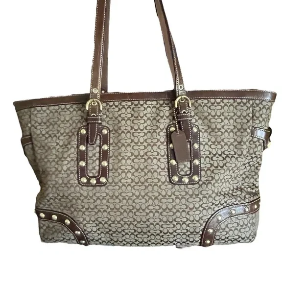 Coach soho khaki studded signature shoulder bag - Picture 1 of 12
